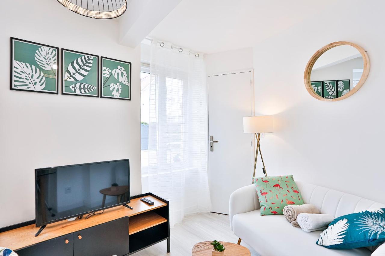 Little Jungle - T2 Avec Parking Apartment Vierzon Bagian luar foto