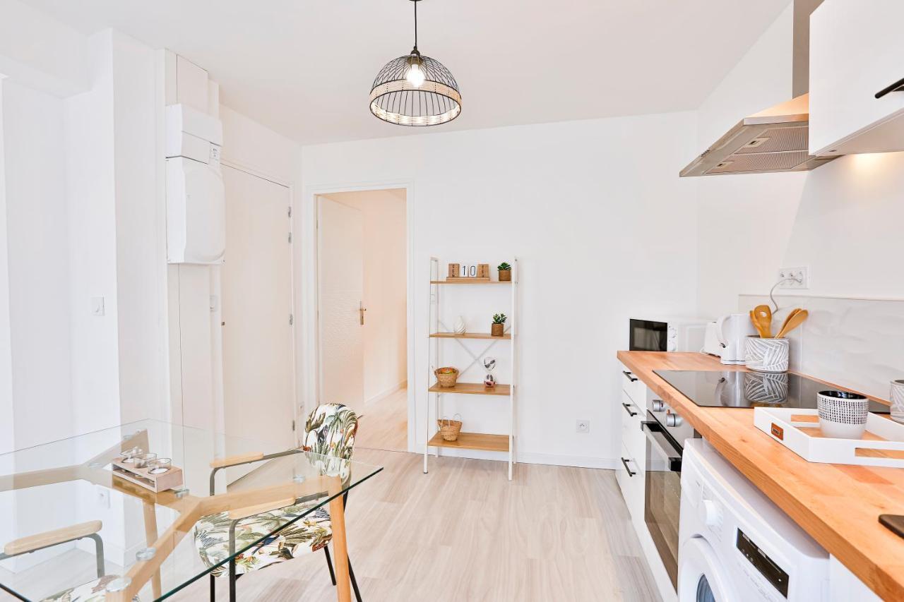 Little Jungle - T2 Avec Parking Apartment Vierzon Bagian luar foto